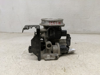 compare product 1999 Buick Park Avenue Throttle Body Fits OEM Used Auto Parts