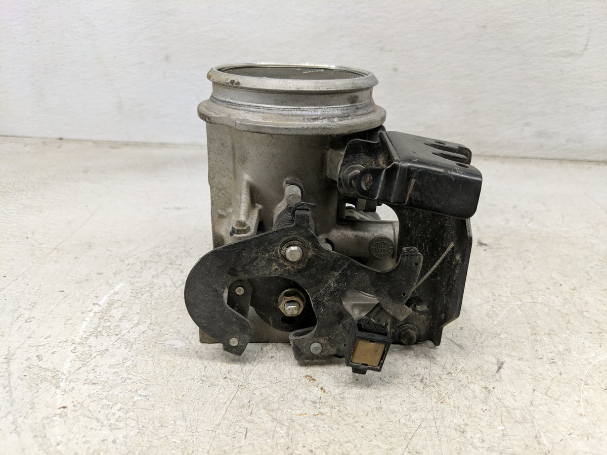 1999 Buick Park Avenue Throttle Body Fits OEM Used Auto Parts - Oemusedautoparts1.com