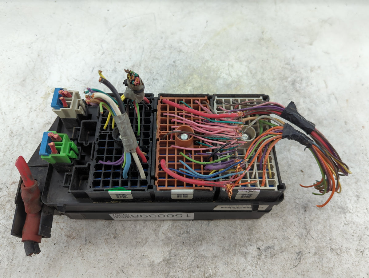 1999 Buick Park Avenue Fusebox Fuse Box Panel Relay Module P/N:15334071 09-3428-1631 Fits OEM Used Auto Parts - Oemusedautop