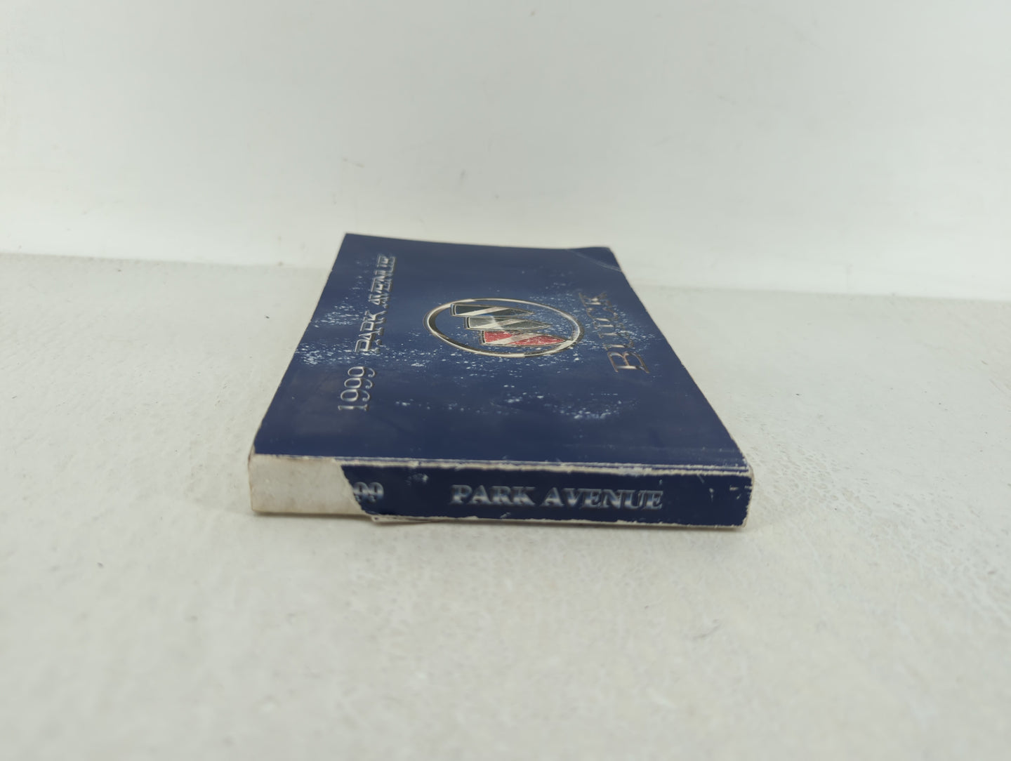 1999 Buick Park Avenue Owners Manual Book Guide OEM Used Auto Parts - Oemusedautoparts1.com