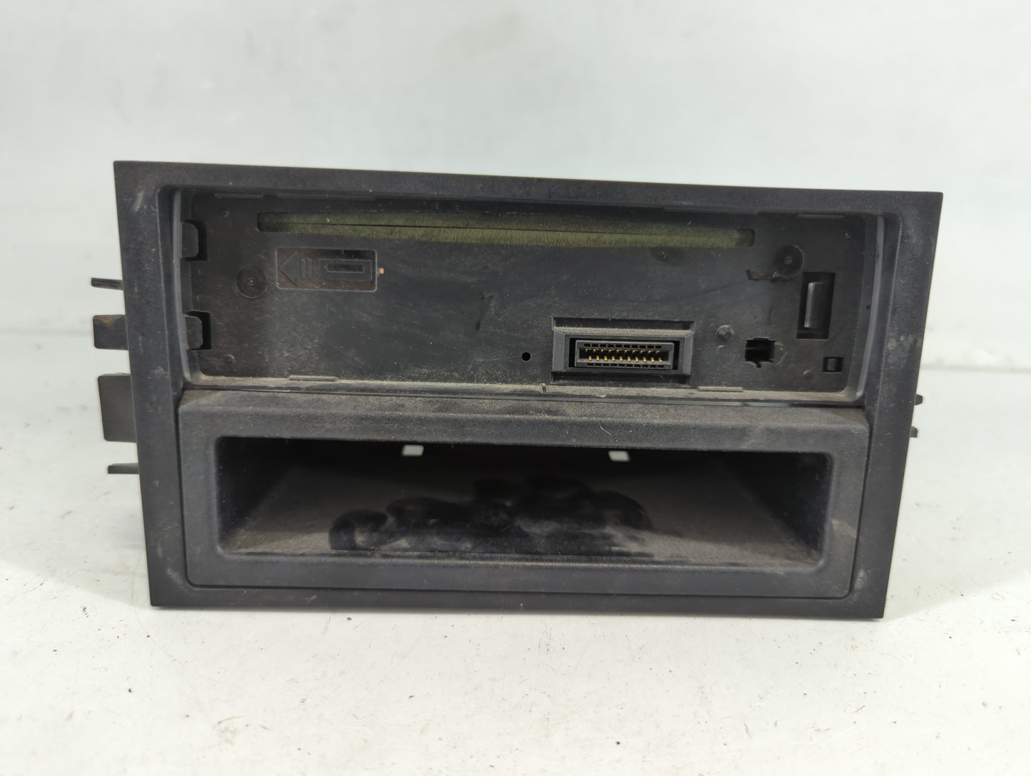 1996-1999 Buick Riviera Radio AM FM Cd Player Receiver Replacement P/N:S6220BS Fits OEM Used Auto Parts - Oemusedautoparts1.