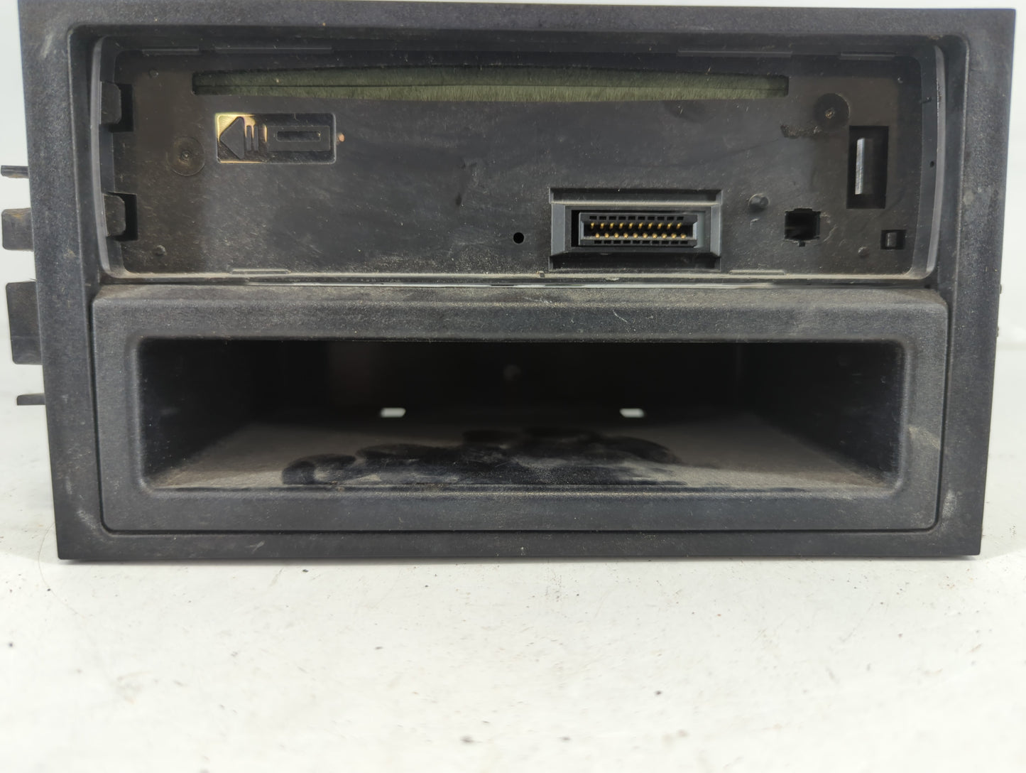 1996-1999 Buick Riviera Radio AM FM Cd Player Receiver Replacement P/N:S6220BS Fits OEM Used Auto Parts - Oemusedautoparts1.