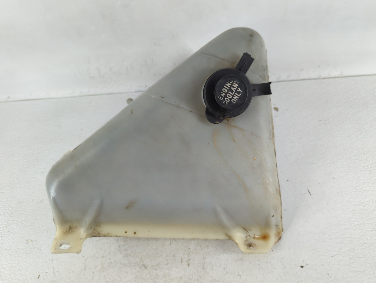 1999 Buick Riviera Radiator Coolant Overflow Expansion Tank Bottle 703234 - Oemusedautoparts1.com