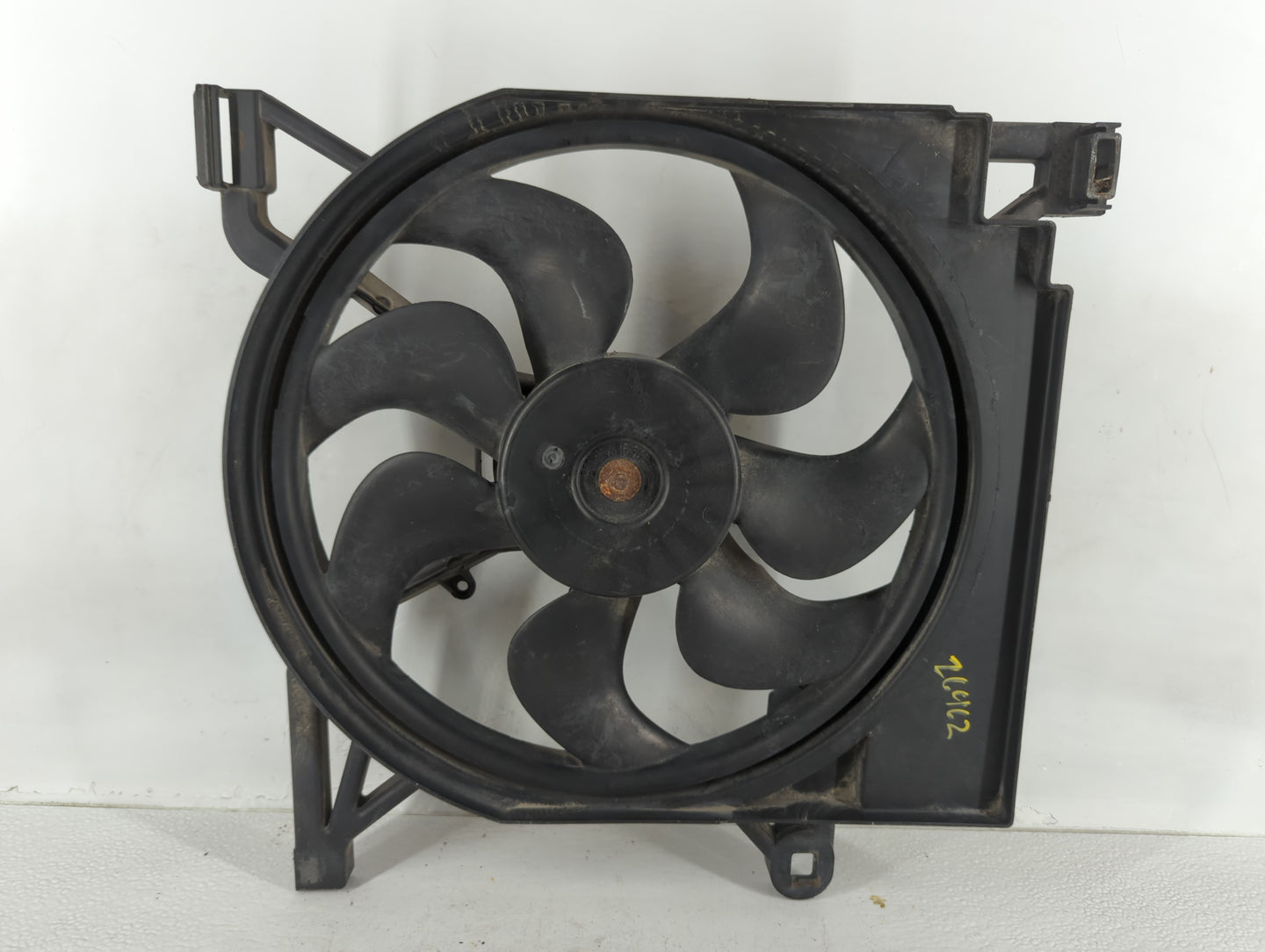 1995-1999 Buick Riviera Left Radiator Fan Motor Assembly 703238 - Oemusedautoparts1.com