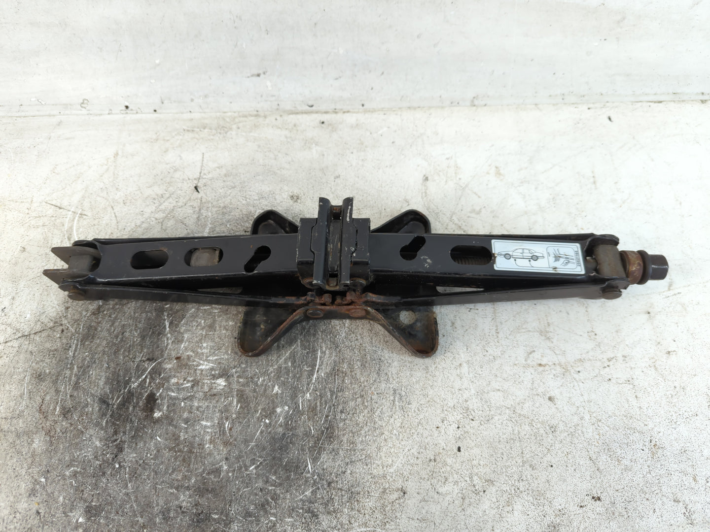 1999 Buick Riviera Spare Scissor Car Jack - Oemusedautoparts1.com