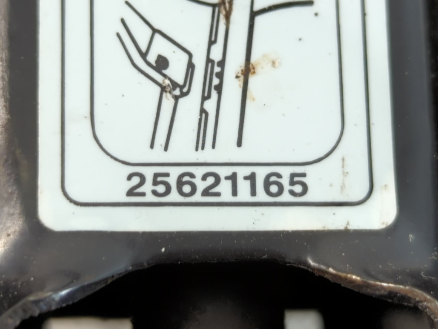 1999 Buick Riviera Spare Scissor Car Jack - Oemusedautoparts1.com