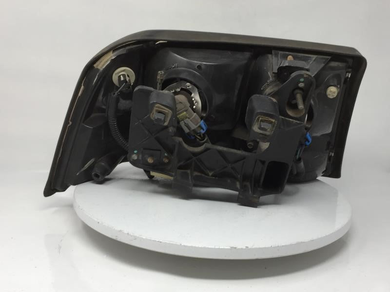 1998-2005 Chevrolet Blazer Driver Left Oem Head Light Headlight Lamp - Oemusedautoparts1.com