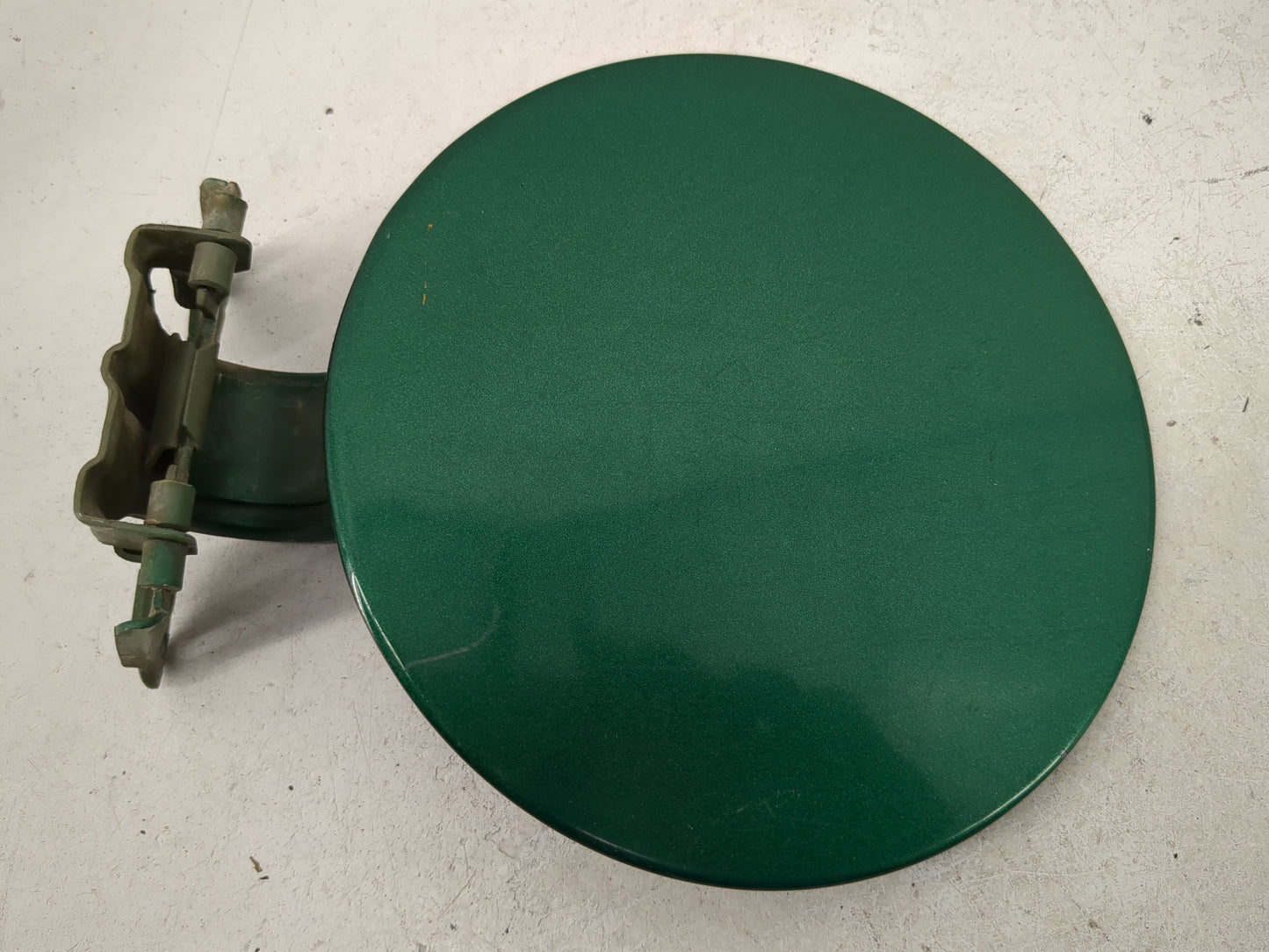 1999 Chevrolet Blazer Fuel Tank Door Lid Gas Tank Dark Green - Oemusedautoparts1.com
