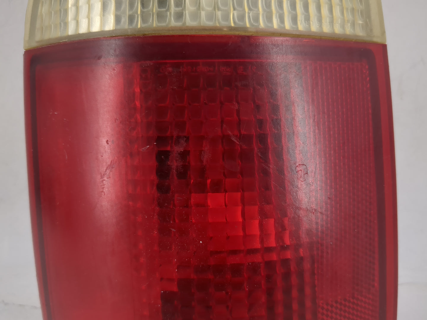 1999 Chevrolet Blazer S10 Tail Light Assembly Passenger Right OEM P/N:16518500 Fits OEM Used Auto Parts - Oemusedautoparts1.