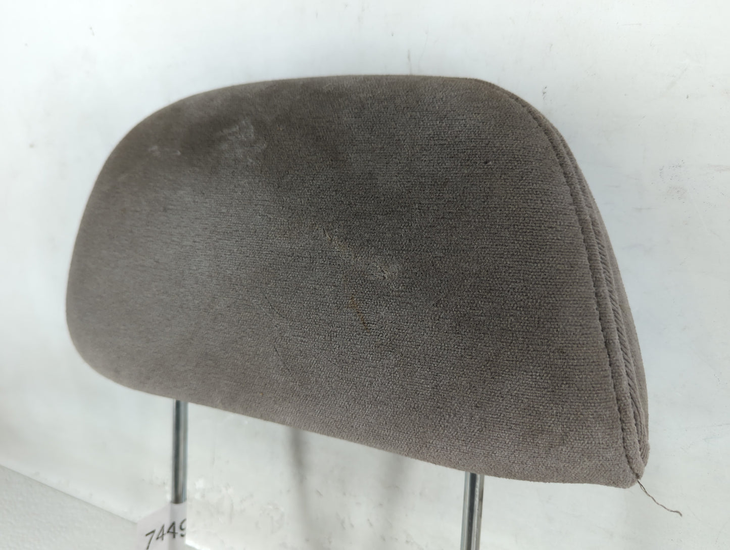 1999 Chevrolet C1500 Headrest Head Rest Front Driver Passenger Seat Fits OEM Used Auto Parts - Oemusedautoparts1.com
