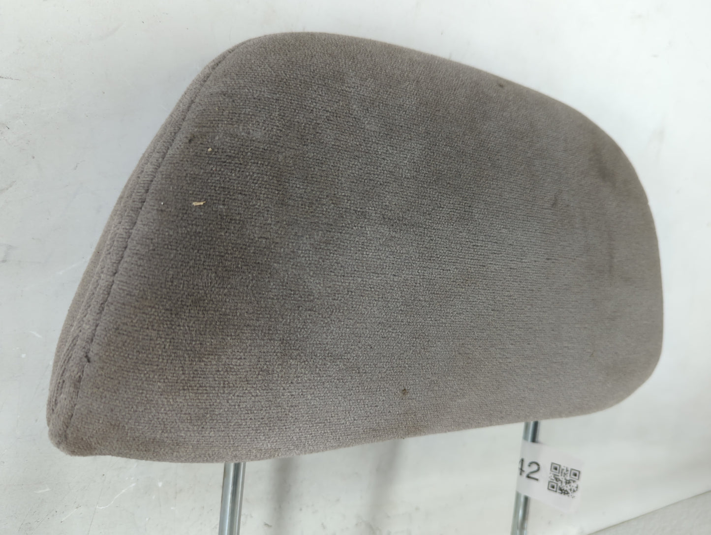 1999 Chevrolet C1500 Headrest Head Rest Front Driver Passenger Seat Fits OEM Used Auto Parts - Oemusedautoparts1.com