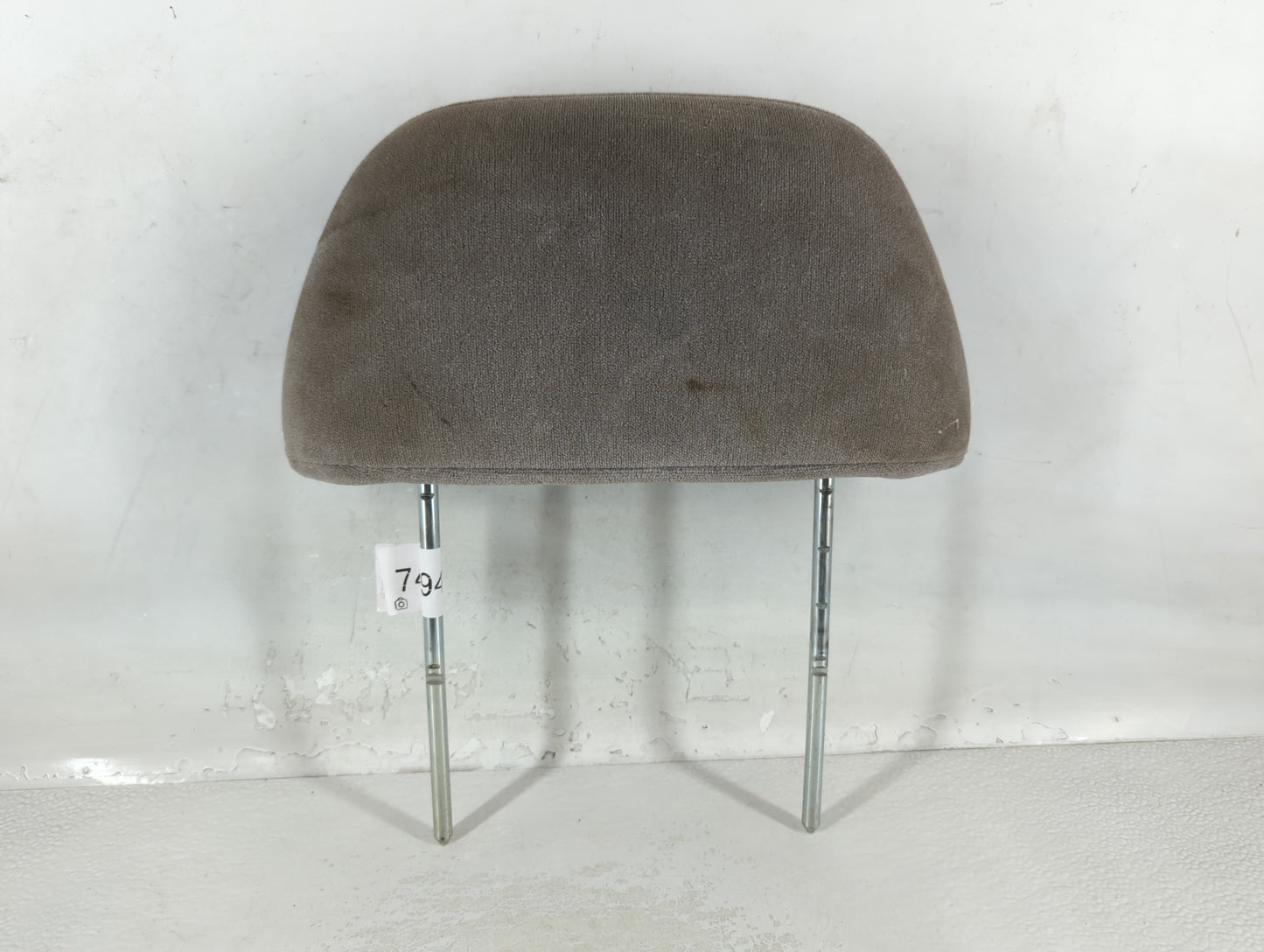 1999 Chevrolet C1500 Headrest Head Rest Front Driver Passenger Seat Fits OEM Used Auto Parts - Oemusedautoparts1.com