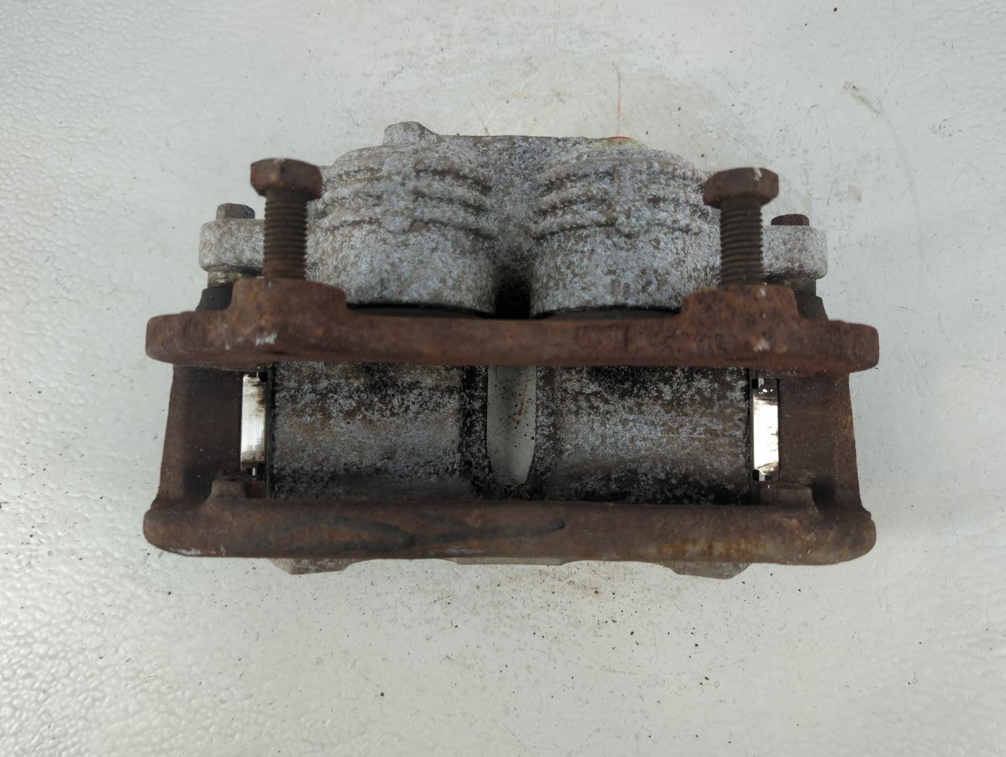 1998-2002 Chevrolet Camaro Front Passenger Right Brake Caliper - Oemusedautoparts1.com