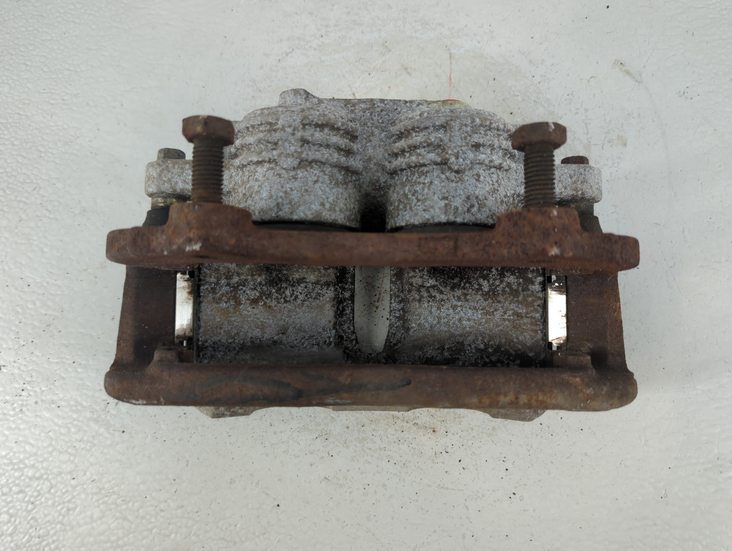 1998-2002 Chevrolet Camaro Front Passenger Right Brake Caliper - Oemusedautoparts1.com
