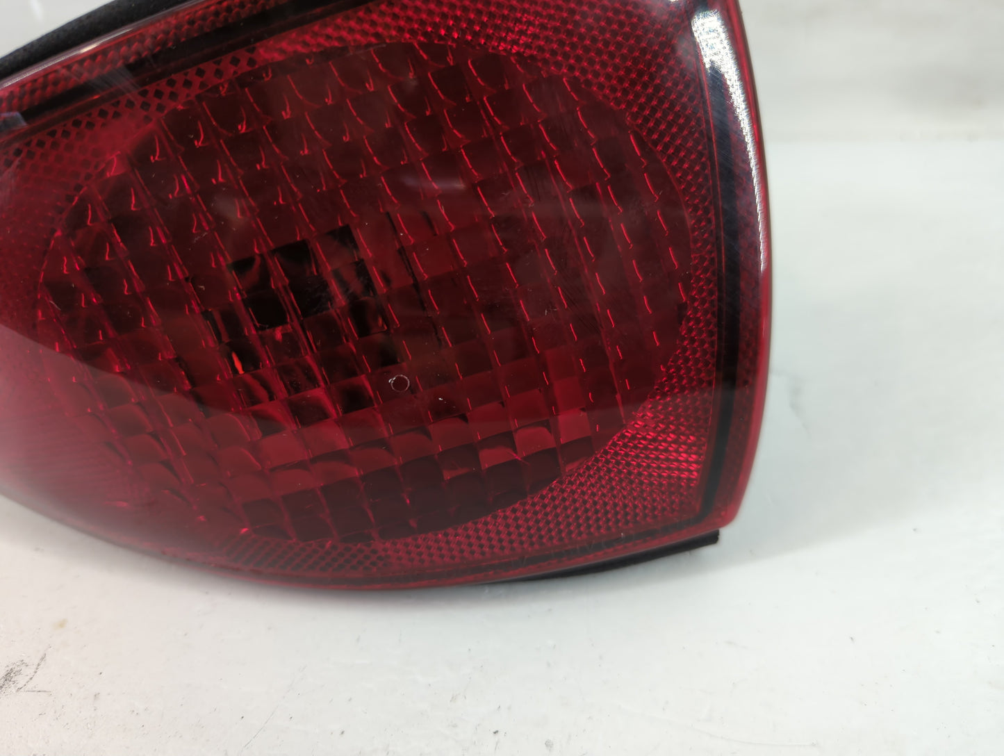 1997-1999 Chevrolet Cavalier Tail Light Assembly Driver Left OEM P/N:16519320 A Fits Fits 1997 1998 1999 OEM Used Auto Parts