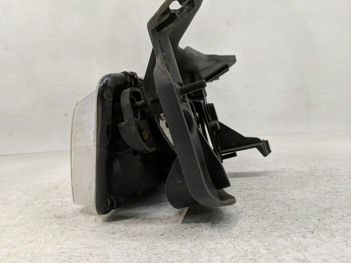 1995-1999 Chevrolet Cavalier Driver Left Oem Head Light Headlight Lamp - Oemusedautoparts1.com