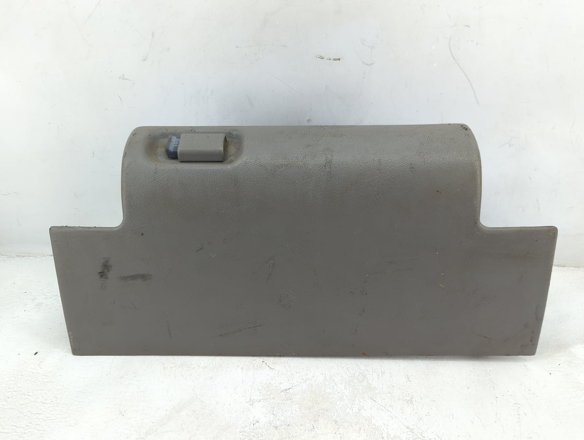 1999 Chevrolet Ck Passenger Glove Box Door Storage Compartment - Oemusedautoparts1.com