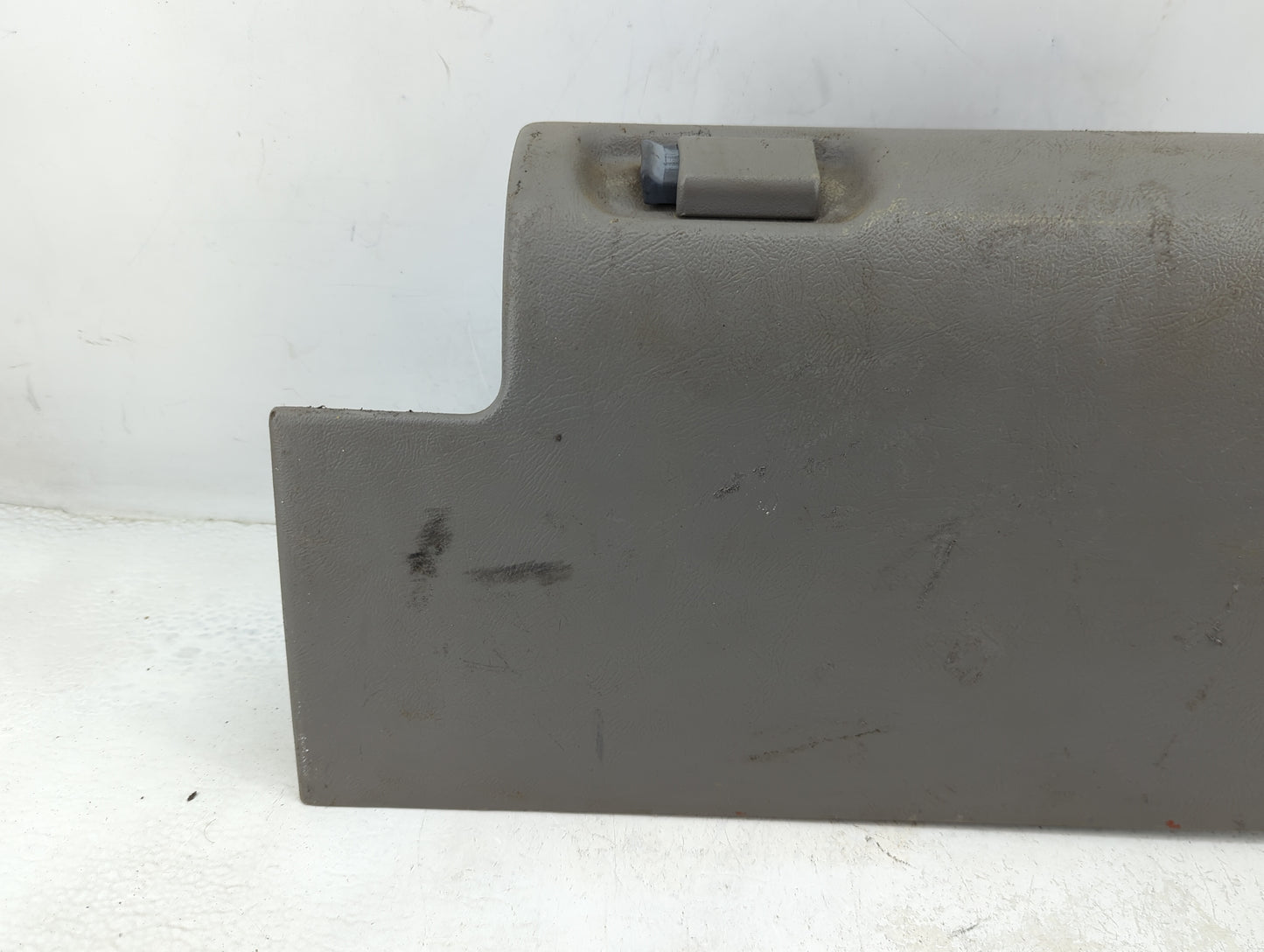 1999 Chevrolet Ck Passenger Glove Box Door Storage Compartment - Oemusedautoparts1.com