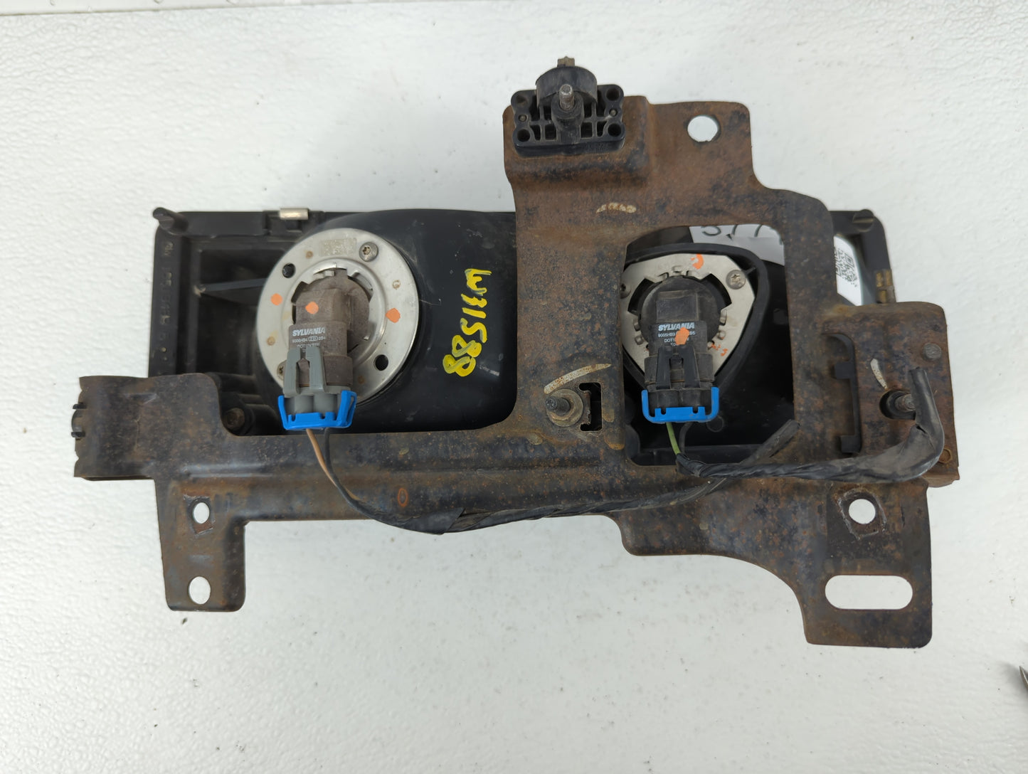 1996 Chevrolet Express 1500 Driver Left Oem Head Light Headlight Lamp - Oemusedautoparts1.com