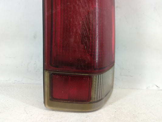 1996-1999 Chevrolet Express 1500 Tail Light Assembly Driver Left OEM P/N:16521159 Fits Fits 1996 1997 1998 1999 OEM Used Auto Parts