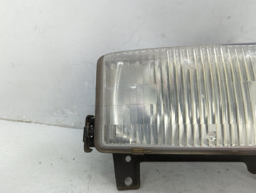 1996-1999 Chevrolet Express 2500 Tail Light Assembly Passenger Right OEM Fits Fits 1996 1997 1998 1999 OEM Used Auto Parts