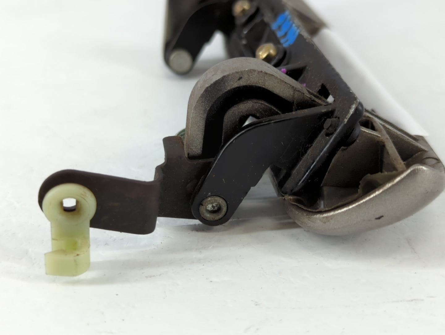 1999 Chevrolet Lumina Van Driver Front Left Door Handle Exterior Assembly - Oemusedautoparts1.com