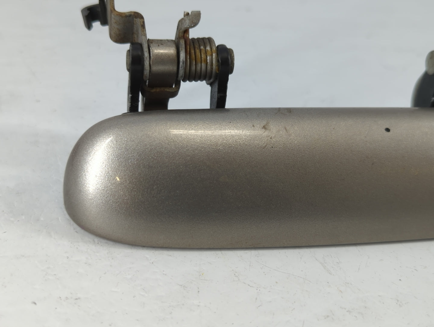1999 Lumina Van Passenger Front Right Door Handle Exterior Assembly - Oemusedautoparts1.com