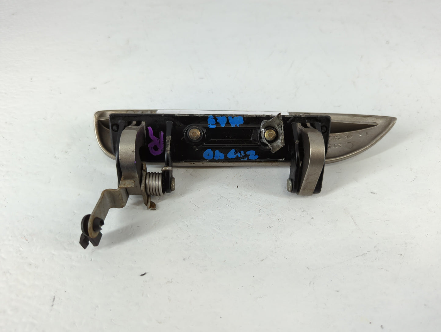 1999 Lumina Van Passenger Front Right Door Handle Exterior Assembly - Oemusedautoparts1.com