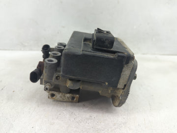 1997-1999 Chevrolet Malibu ABS Pump Control Module Replacement P/N:18024176 Fits Fits 1997 1998 1999 2000 OEM Used Auto Part