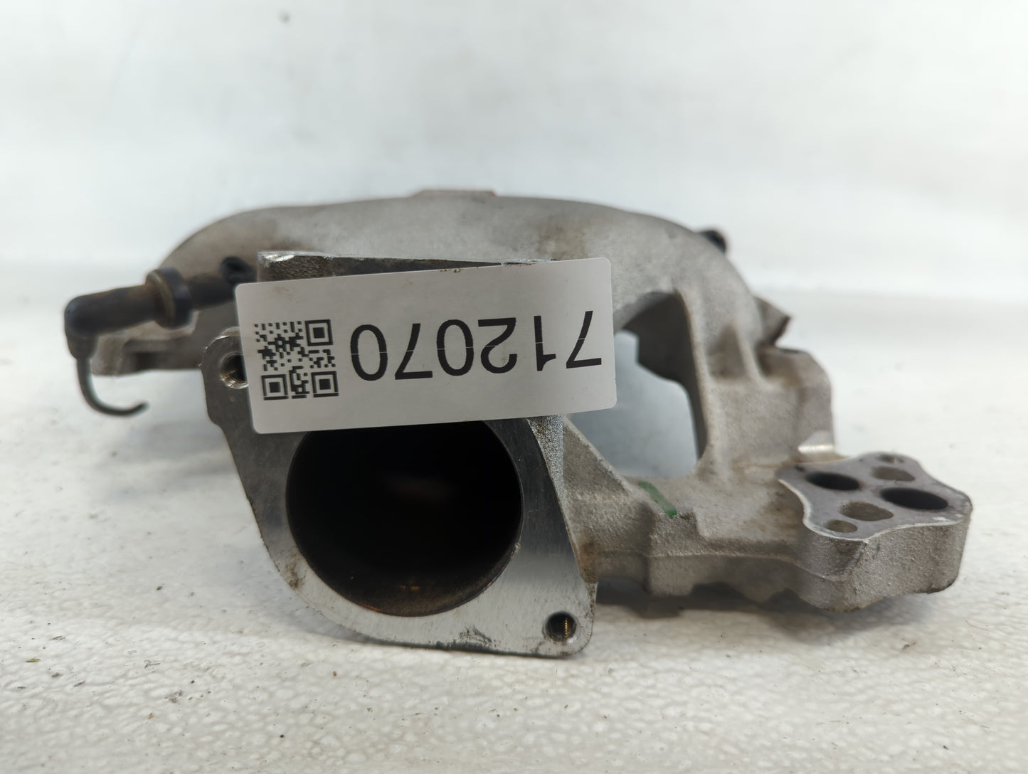 1999 Chevrolet Malibu Air Intake Manifold P/N:24507208 Fits OEM Used Auto Parts - Oemusedautoparts1.com