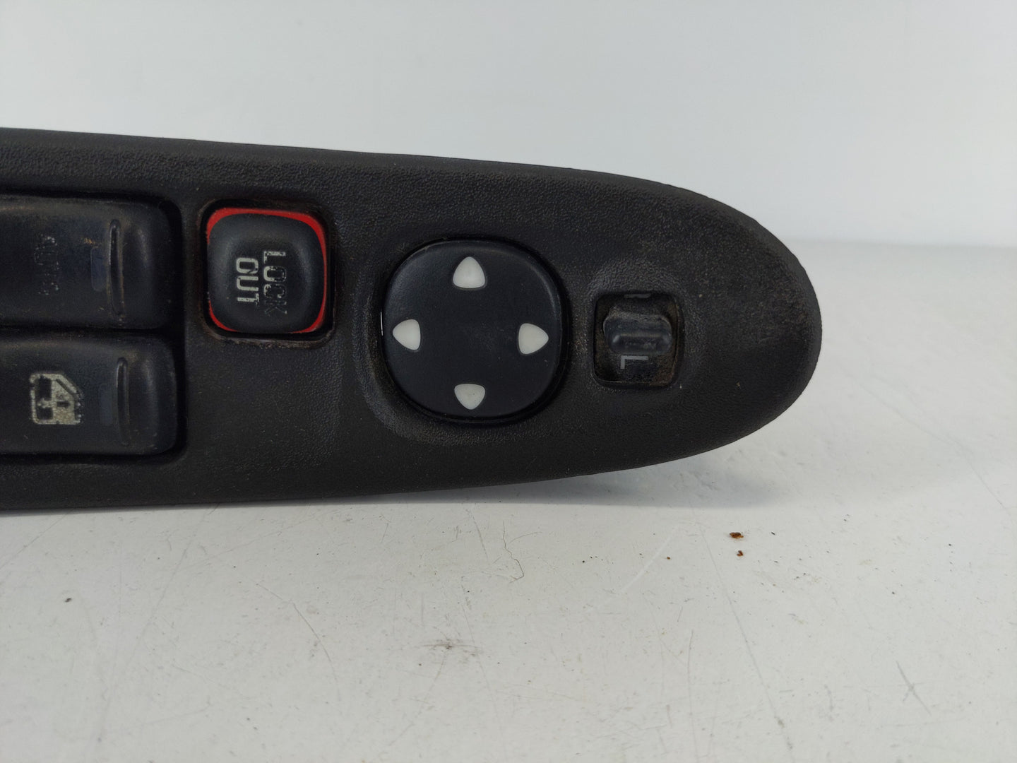 1999 Chevrolet Monte Carlo Master Power Window Switch Replacement Driver Side Left Fits OEM Used Auto Parts - Oemusedautopar