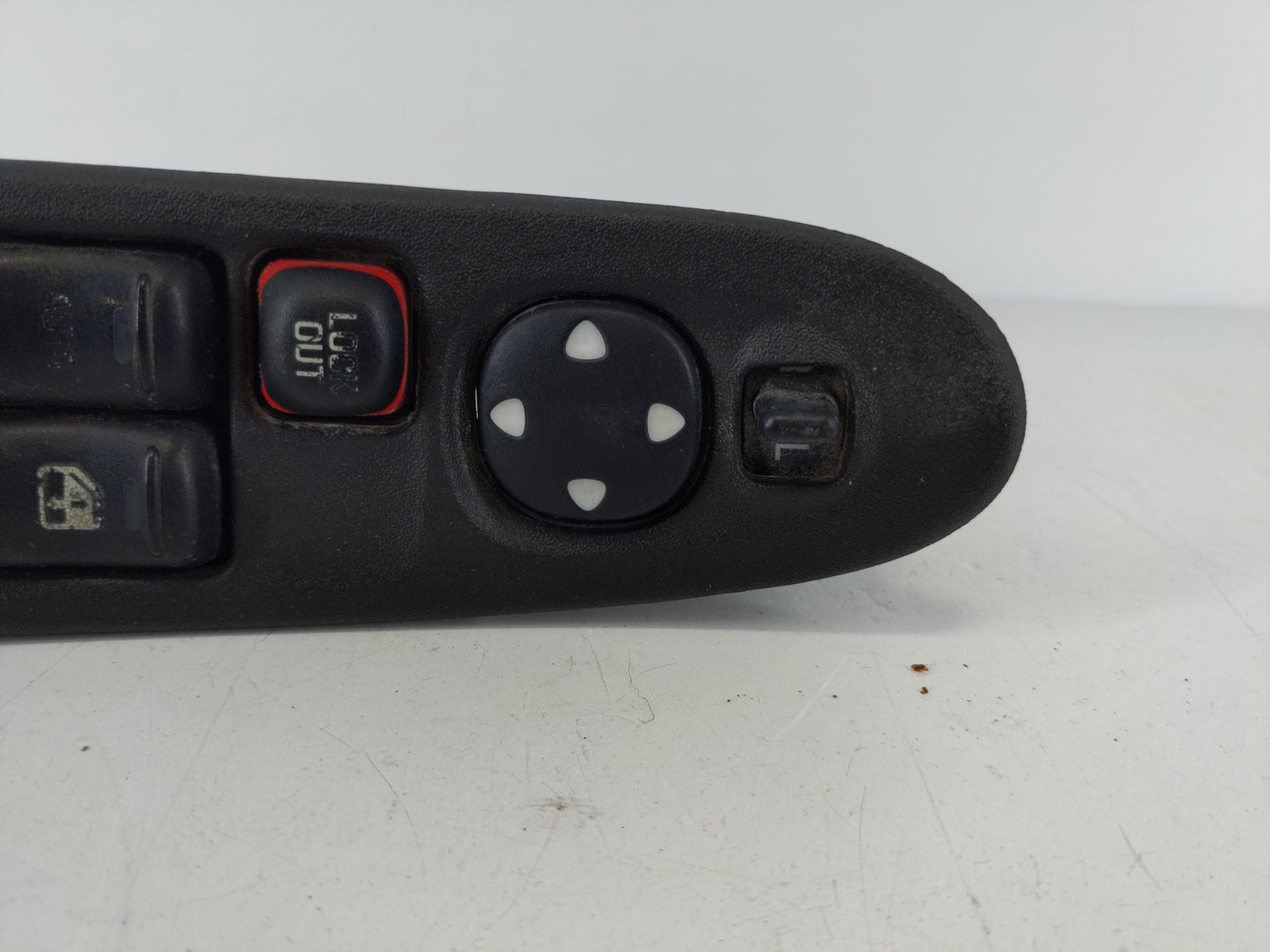 1999 Chevrolet Monte Carlo Master Power Window Switch Replacement Driver Side Left Fits OEM Used Auto Parts - Oemusedautopar
