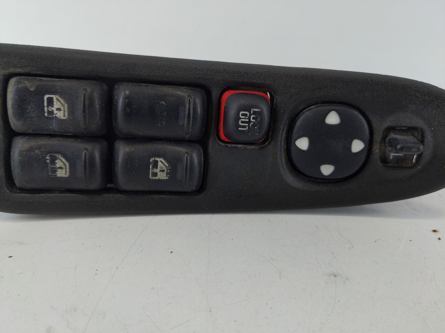 1999 Chevrolet Monte Carlo Master Power Window Switch Replacement Driver Side Left Fits OEM Used Auto Parts - Oemusedautopar