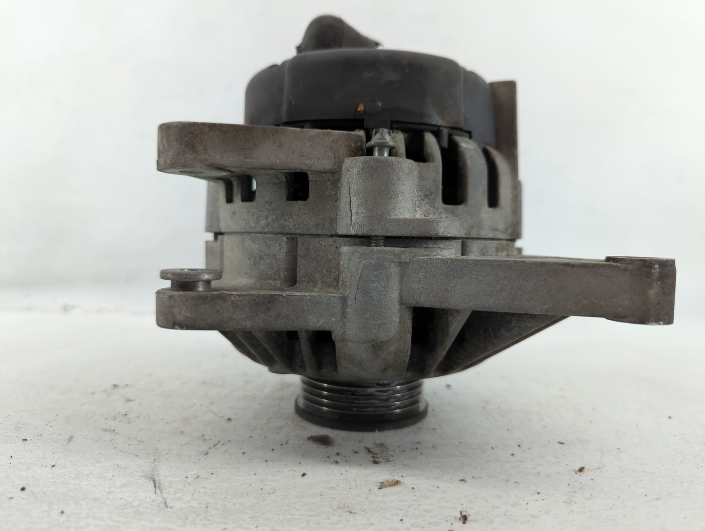 1998-1999 Chevrolet Monte Carlo Alternator Replacement Generator Charging Assembly Engine OEM Fits Fits 1998 1999 OEM Used A