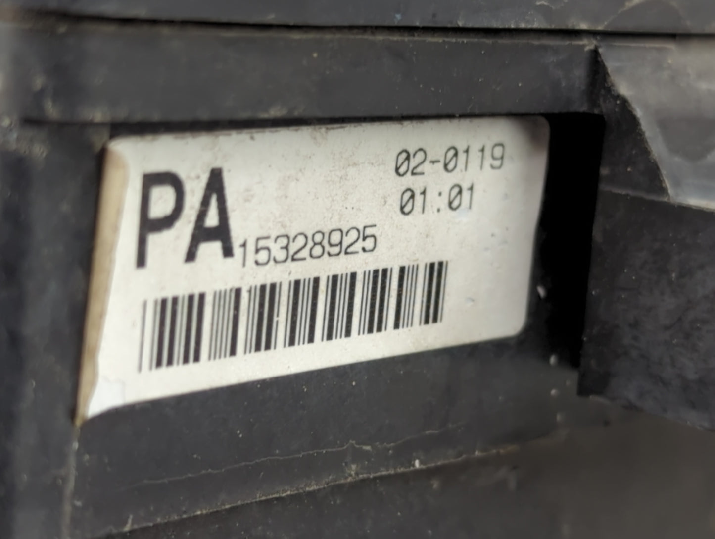 1999 Chevrolet S10 Fusebox Fuse Box Panel Relay Module P/N:15328925 Fits OEM Used Auto Parts - Oemusedautoparts1.com