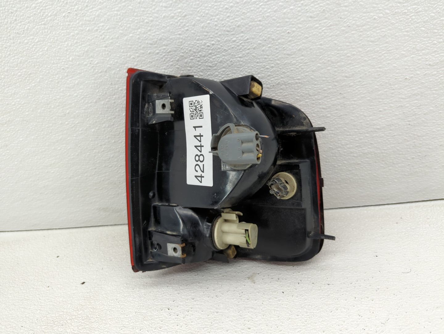 1994-2003 Chevrolet S10 Tail Light Assembly Driver Left OEM P/N:16516093 Fits OEM Used Auto Parts - Oemusedautoparts1.com