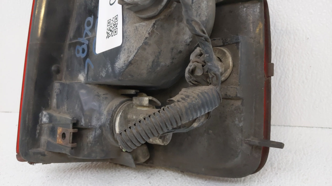 1995-2003 Chevrolet S10 Tail Light Assembly Driver Left OEM Fits Fits 1995 1996 1997 1998 1999 2000 2001 2002 2003 OEM Used 