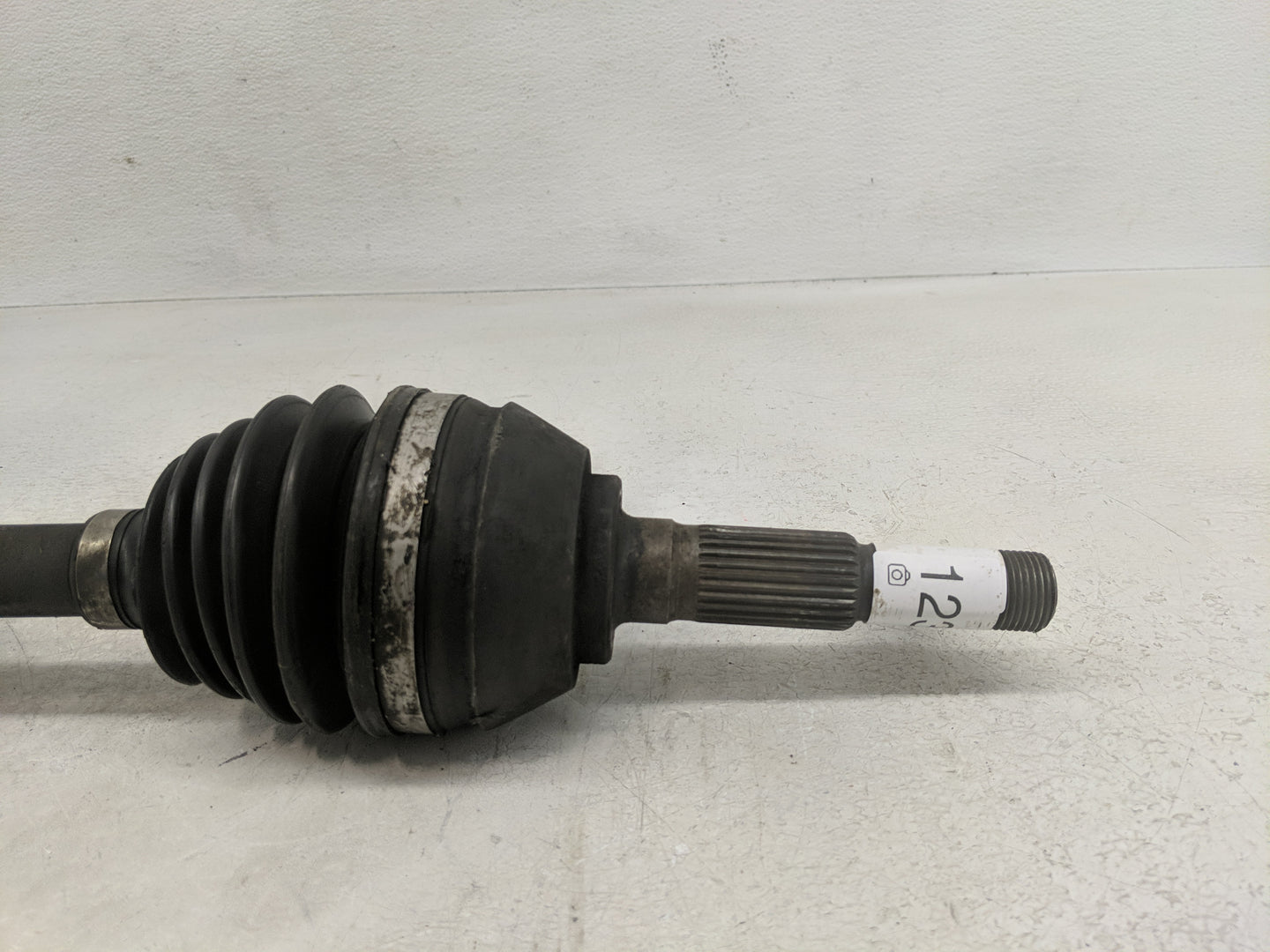Chevrolet S10 Blazer Axle Shaft Front Driver Cv C/v - Oemusedautoparts1.com