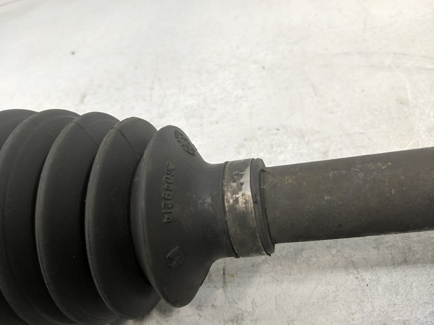 Chevrolet S10 Blazer Axle Shaft Front Driver Cv C/v - Oemusedautoparts1.com