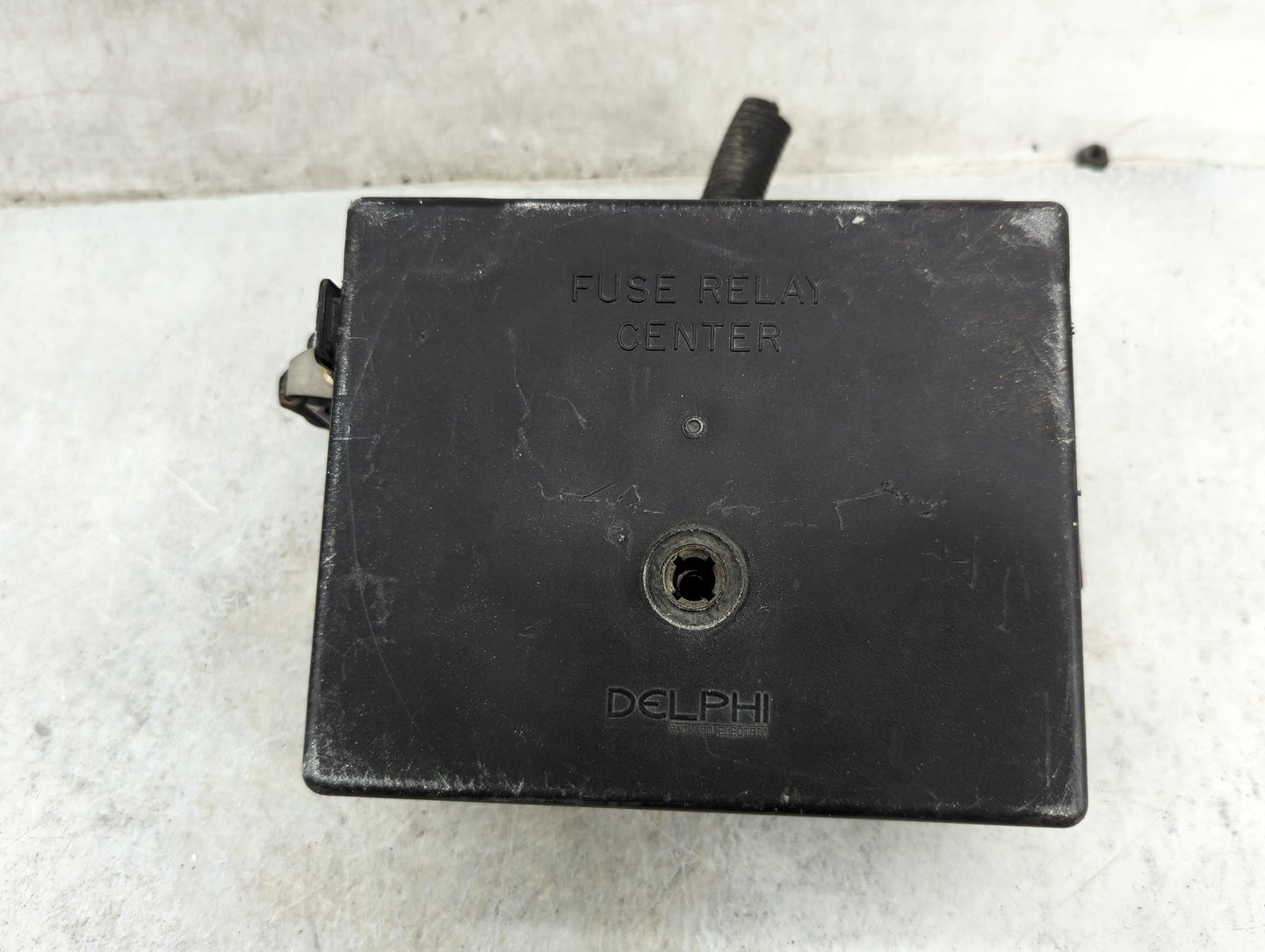 1999 Chevrolet S10 Blazer Fusebox Fuse Box Panel Relay Module P/N:15328910 03-0549 Fits OEM Used Auto Parts - Oemusedautopar
