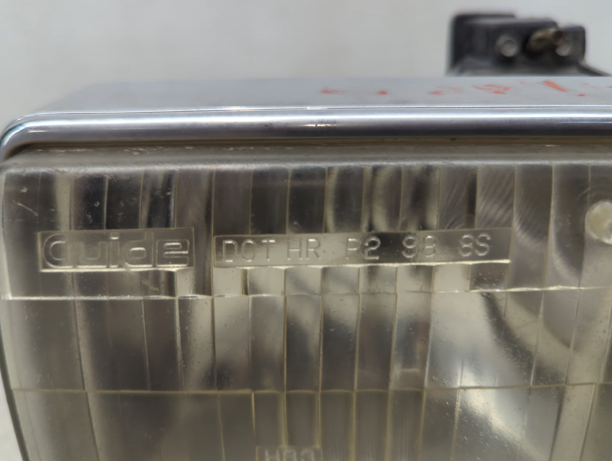 1999 Chevrolet S10 Blazer Passenger Right Oem Head Light Headlight Lamp - Oemusedautoparts1.com