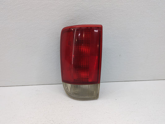 1999 Chevrolet S10 Blazer Tail Light Assembly Driver Left OEM P/N:16518499 Fits OEM Used Auto Parts - Oemusedautoparts1.com