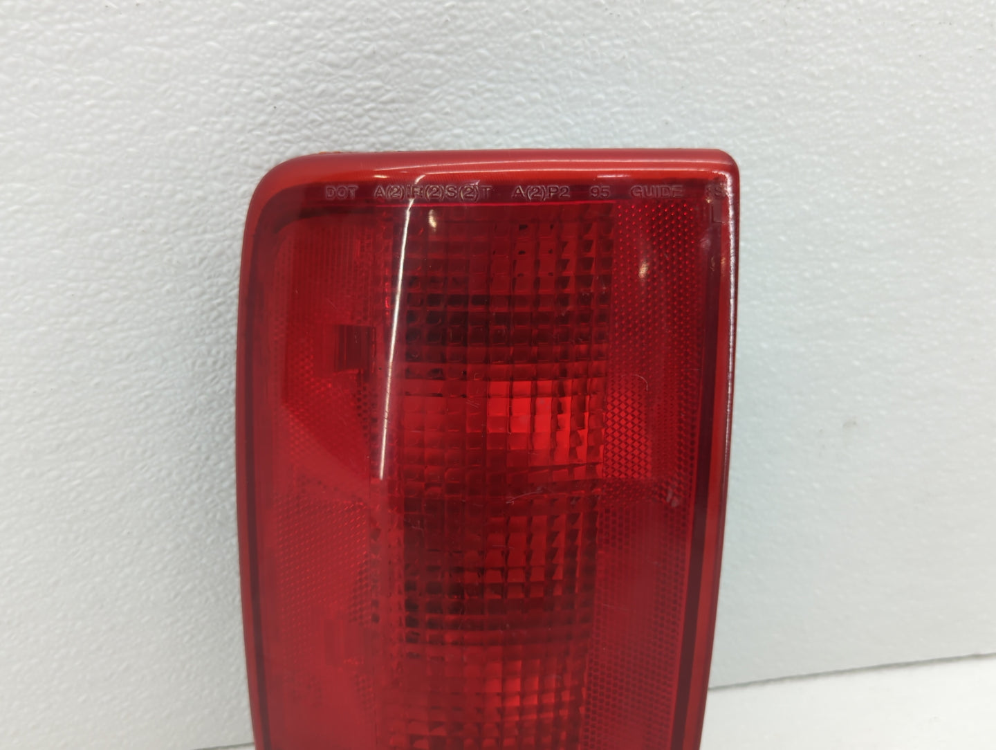 1999 Chevrolet S10 Blazer Tail Light Assembly Driver Left OEM P/N:16518499 Fits OEM Used Auto Parts - Oemusedautoparts1.com
