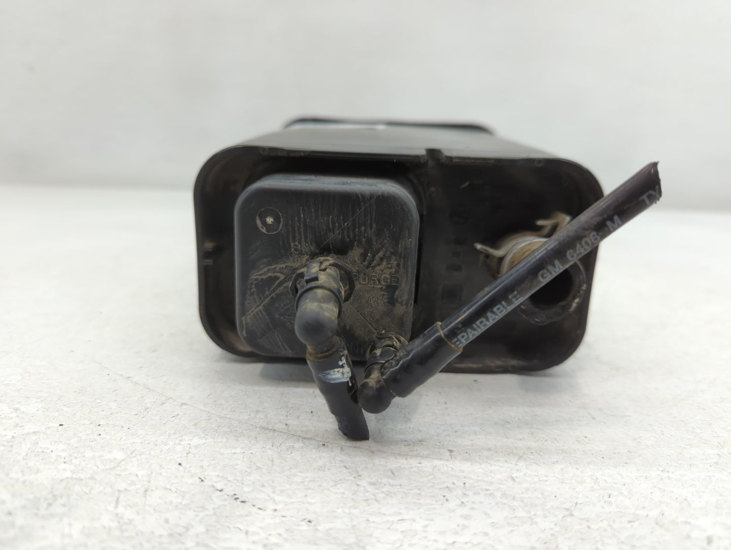 1999 Chevrolet S10 Blazer Fuel Vapor Charcoal Canister - Oemusedautoparts1.com