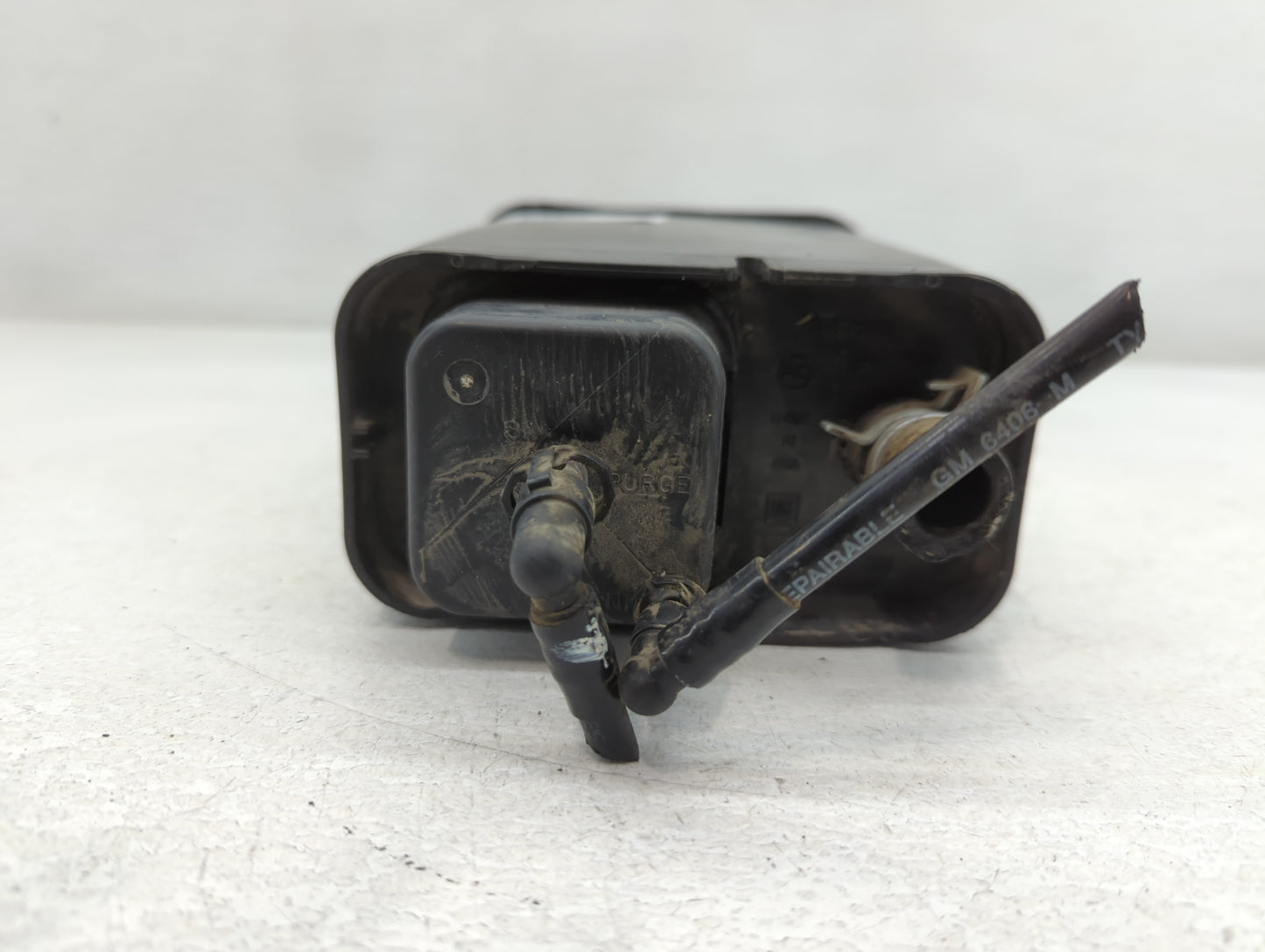 1999 Chevrolet S10 Blazer Fuel Vapor Charcoal Canister - Oemusedautoparts1.com