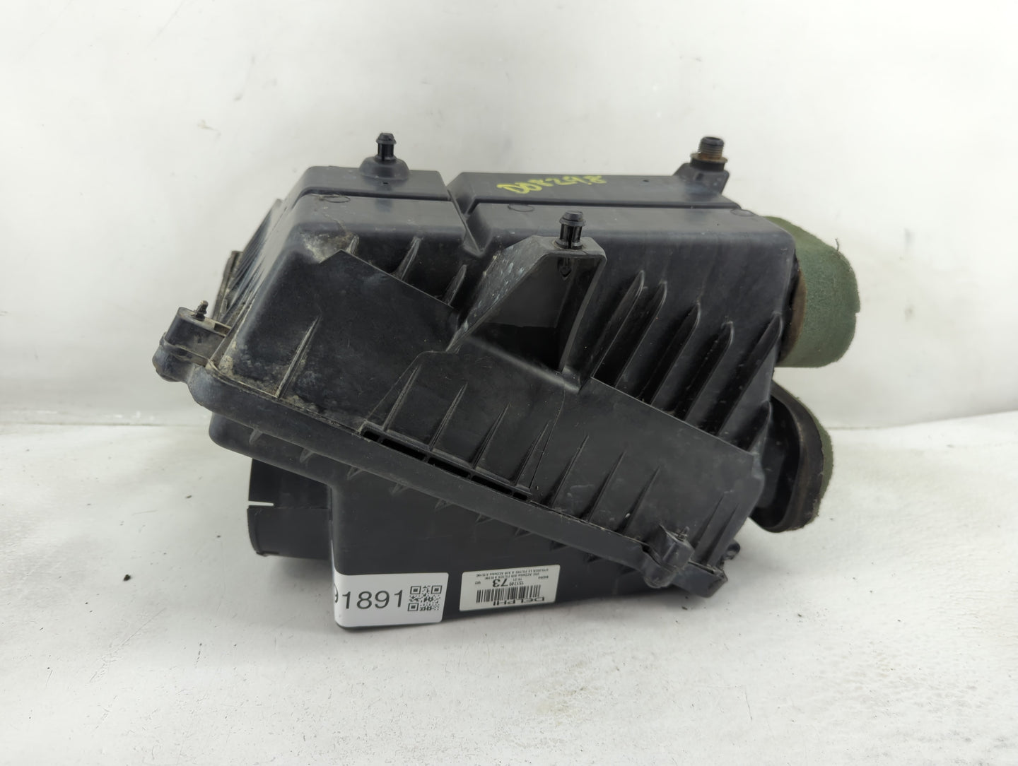 Chevrolet Silverado Air Cleaner Intake-duct Hose Tube - Oemusedautoparts1.com