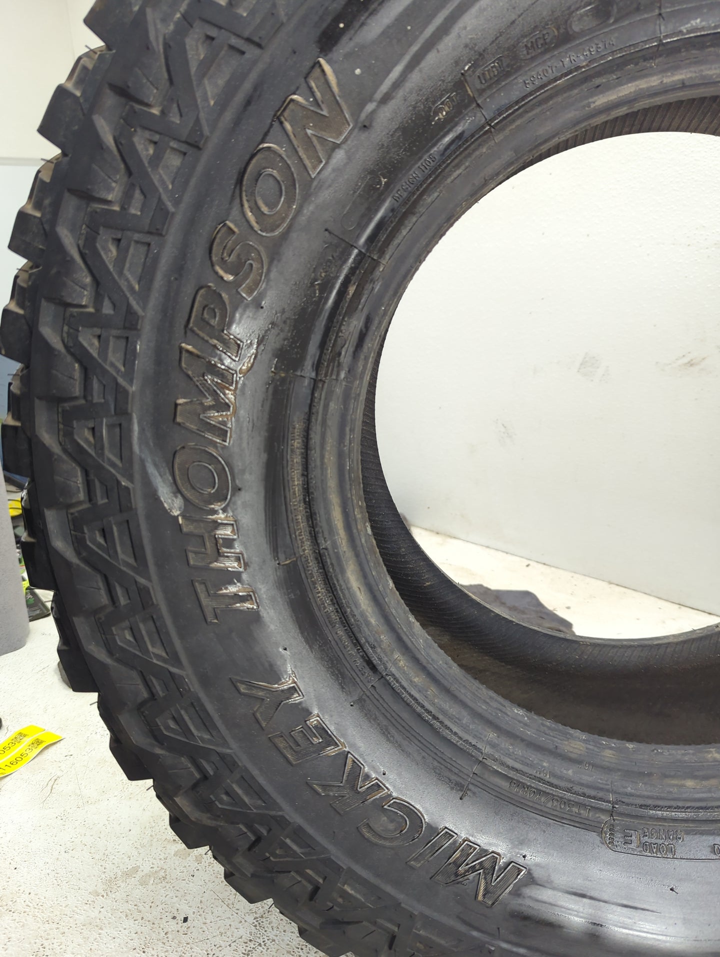 Used Tire LT305/70R16 MICKEY THOMPSON BAJA ATZ P3 124/121Q - Tread Depth 14/32 - Oemusedautoparts1.com