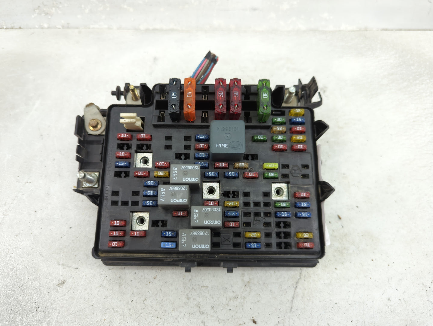 1999 Chevrolet Silverado 1500 Fusebox Fuse Box Panel Relay Module P/N:12193614 12088567 Fits OEM Used Auto Parts - Oemusedau