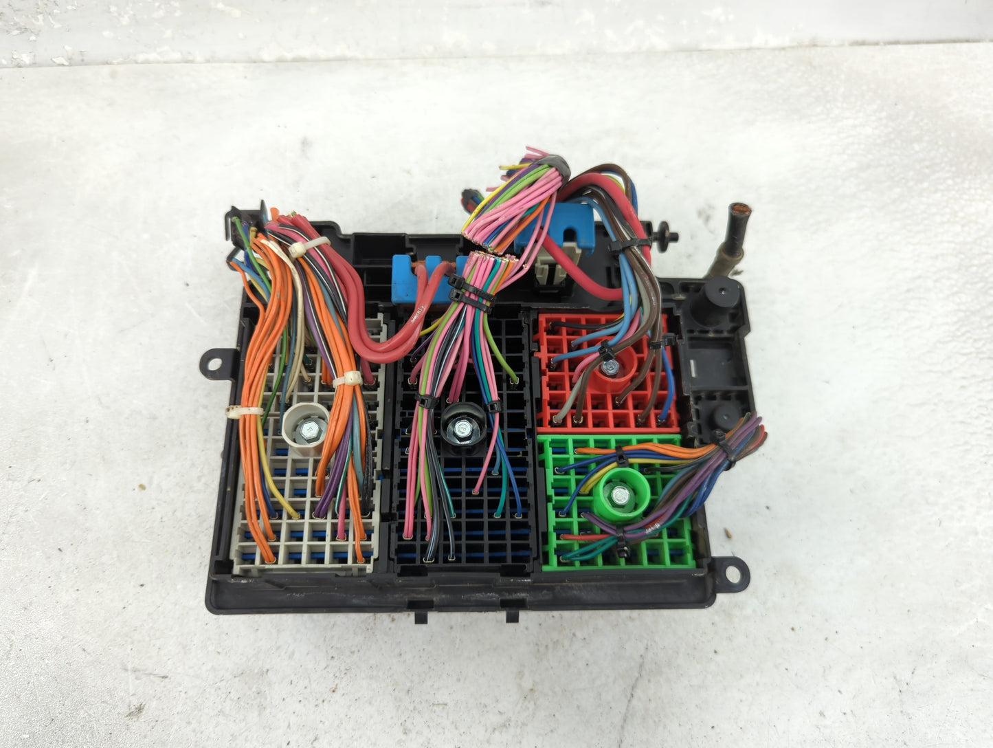 1999 Chevrolet Silverado 1500 Fusebox Fuse Box Panel Relay Module P/N:12193614 12088567 Fits OEM Used Auto Parts - Oemusedau