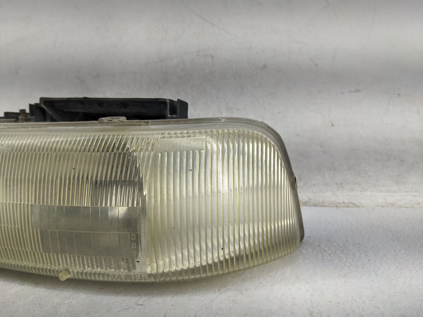1999 Silverado 1500 Passenger Right Oem Head Light Headlight Lamp - Oemusedautoparts1.com